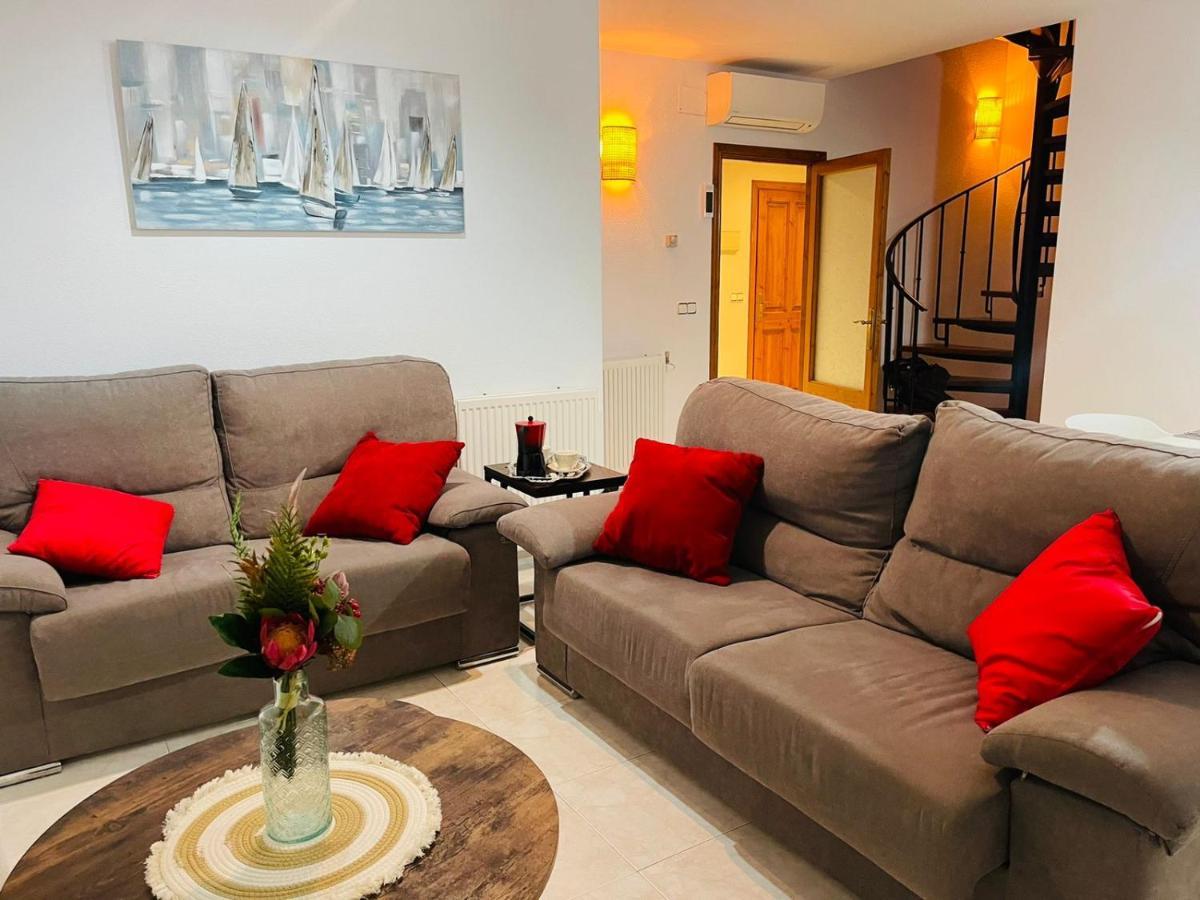 La Casa De La Vila 팔라모스 외부 사진