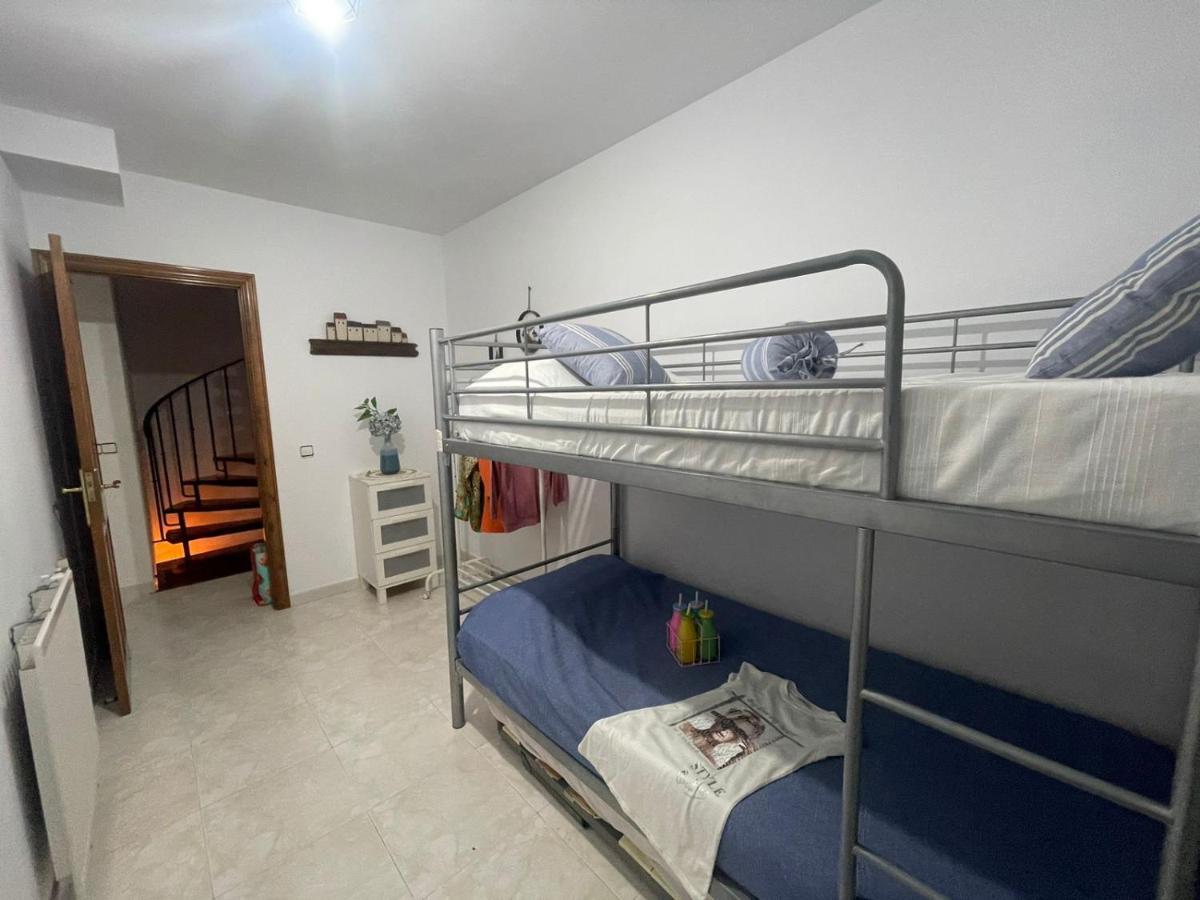 La Casa De La Vila 팔라모스 외부 사진